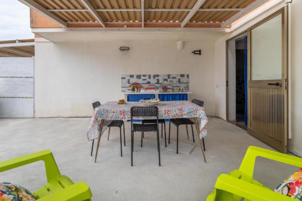 Oasi Del Mare Villa Granelli Eksteriør billede